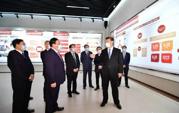 習(xí)近平出席浦東開發(fā)開放30周年慶祝大會